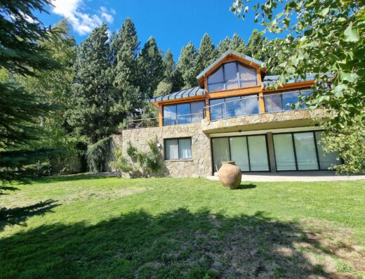 Residencia Premium 760 m² en Lote de 18.000 m² | Chapelco Golf, San Martín de los Andes