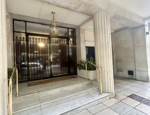 Residencia de Categoría con Balcón Terraza en Av. Alvear y Parera – Recoleta