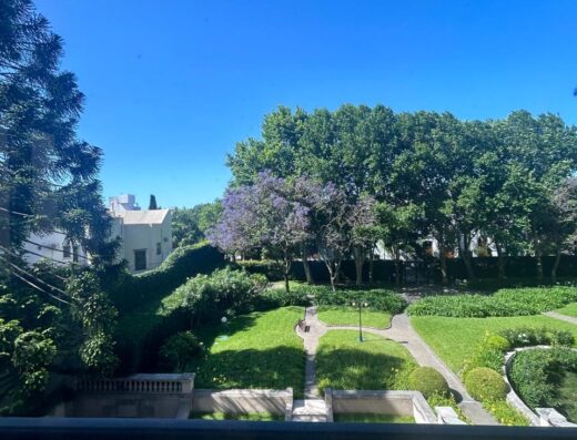 Piso de categoría en esquina con vistas abiertas al verde – Grand Bourg, Barrio Parque