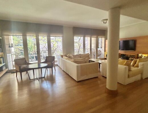 Piso de categoría en esquina con vistas abiertas al verde – Grand Bourg, Barrio Parque