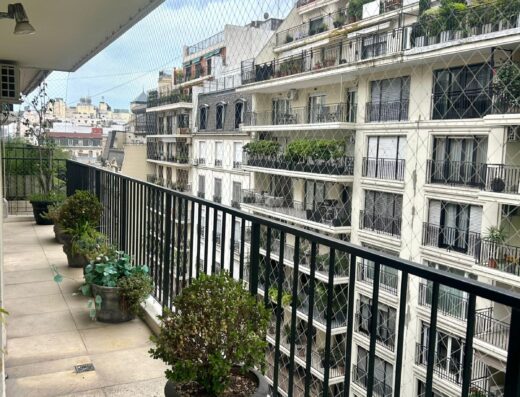 Residencia de Categoría con Balcón Terraza en Av. Alvear y Parera – Recoleta